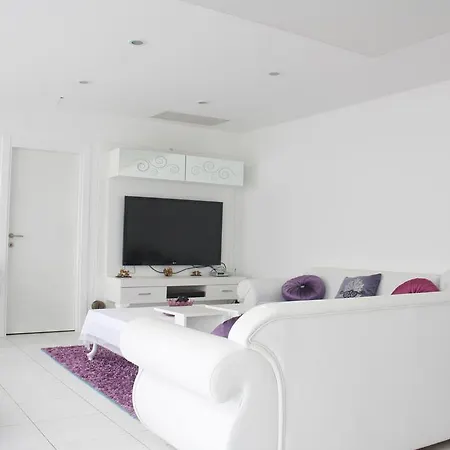 Horizon Sky Coconut 5 Apartament *